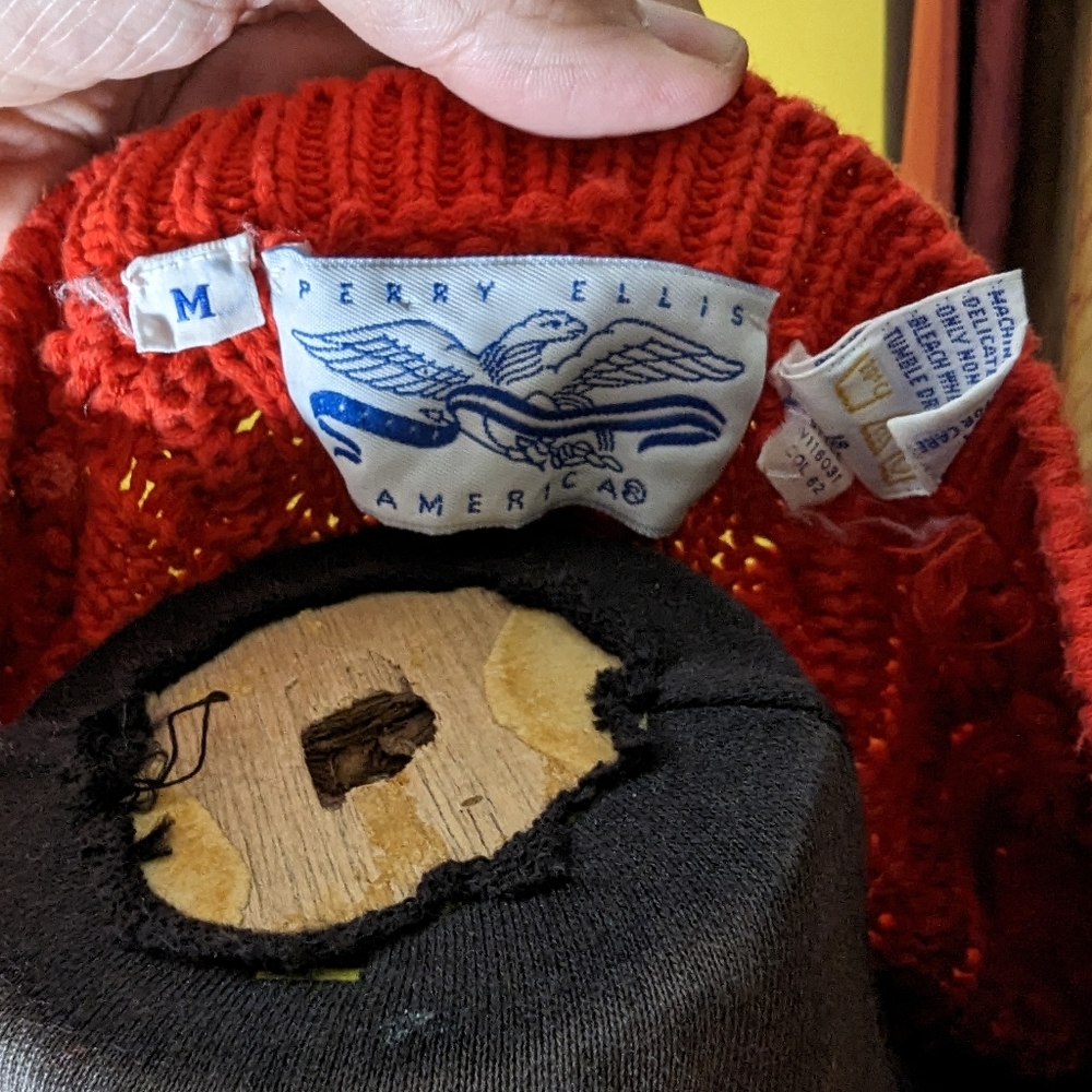 Vintage perry ellis sweater - Picture 3 of 3